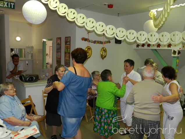 90. születésnap a Fényes-házban 30